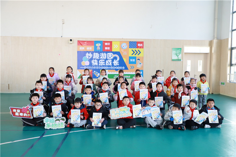 2250d7ccbf8149bf83f6015c681aa003.jpg 2250d7ccbf8149bf83f6015c681aa003.jpg