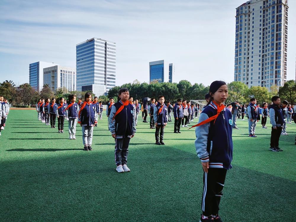 e3f74f32ffa84ea1b076f5ebfe8beb99.jpg e3f74f32ffa84ea1b076f5ebfe8beb99.jpg