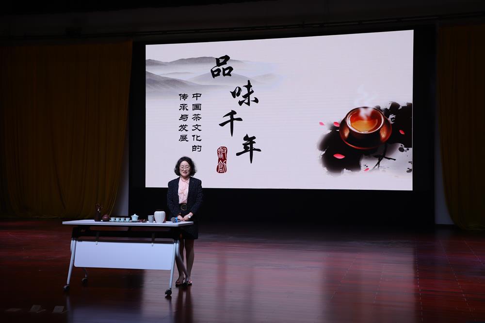 b8370cb7d558406f8a4de49466ac803c.JPG
