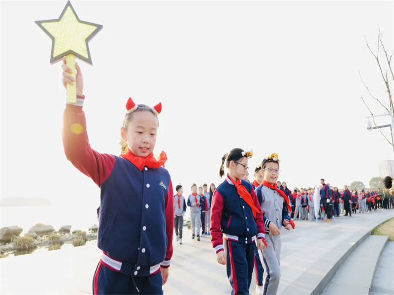 5f365f42734d4800960d5891220a1e11.jpg 5f365f42734d4800960d5891220a1e11.jpg