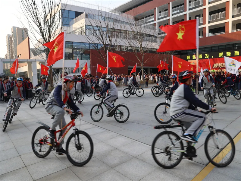 ea18595ae6f948379a96abe13a654728.jpg ea18595ae6f948379a96abe13a654728.jpg