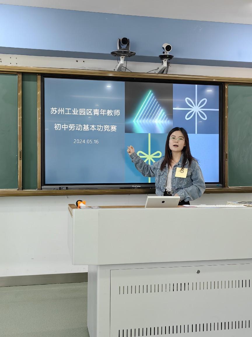 8a700dd48c384dd1a345b2d581ebc520.Jpeg