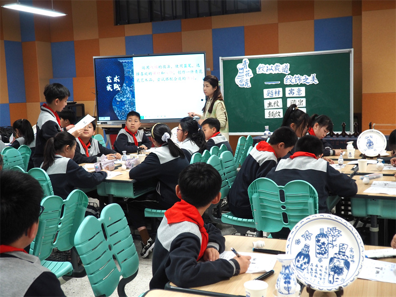 d411751afba34fbe99cc87c08a9f705c.jpg