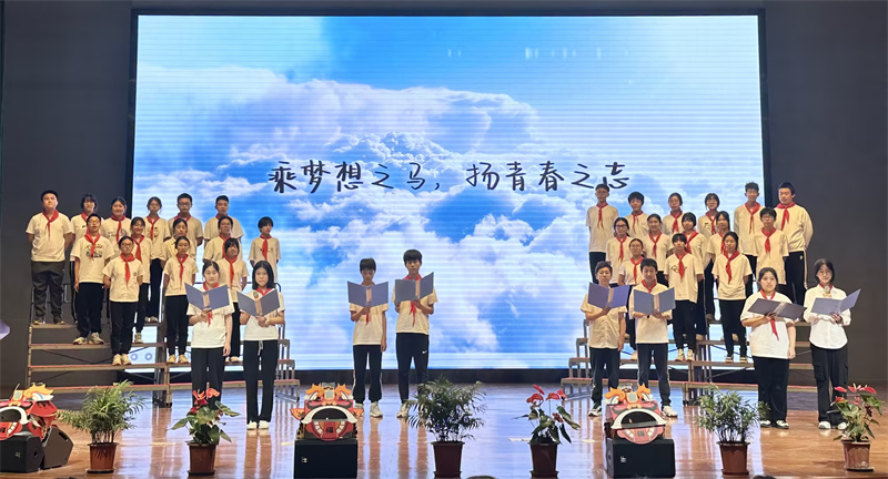 b1690b4c20804b92933d3f67abc20092.jpg