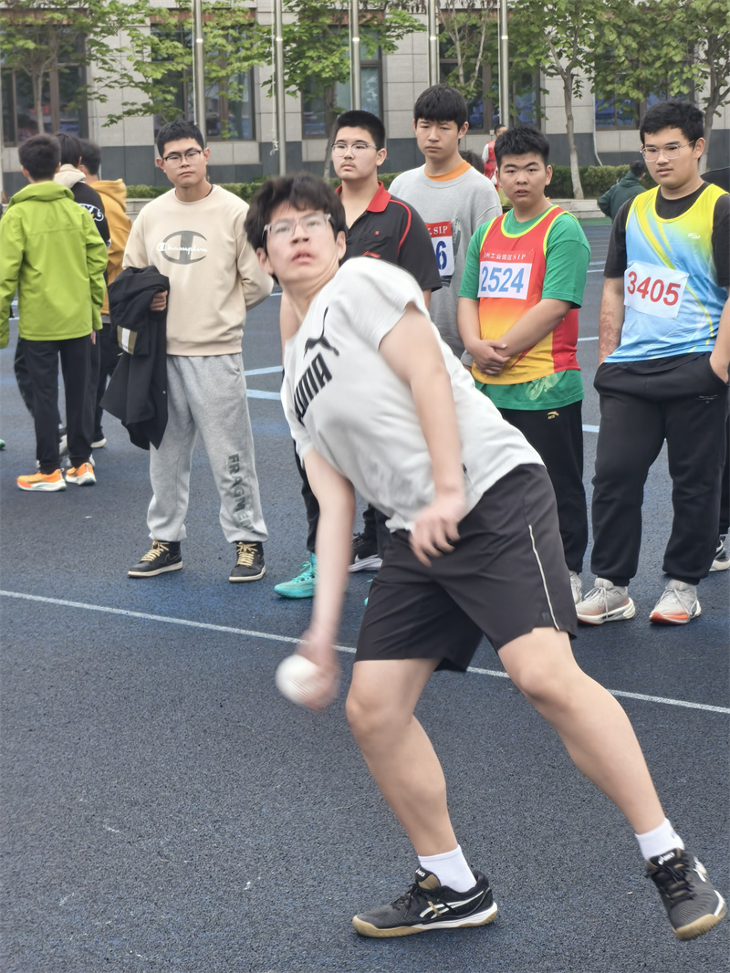 8c4cf9a5a9034121bdb831422b9653db.jpg