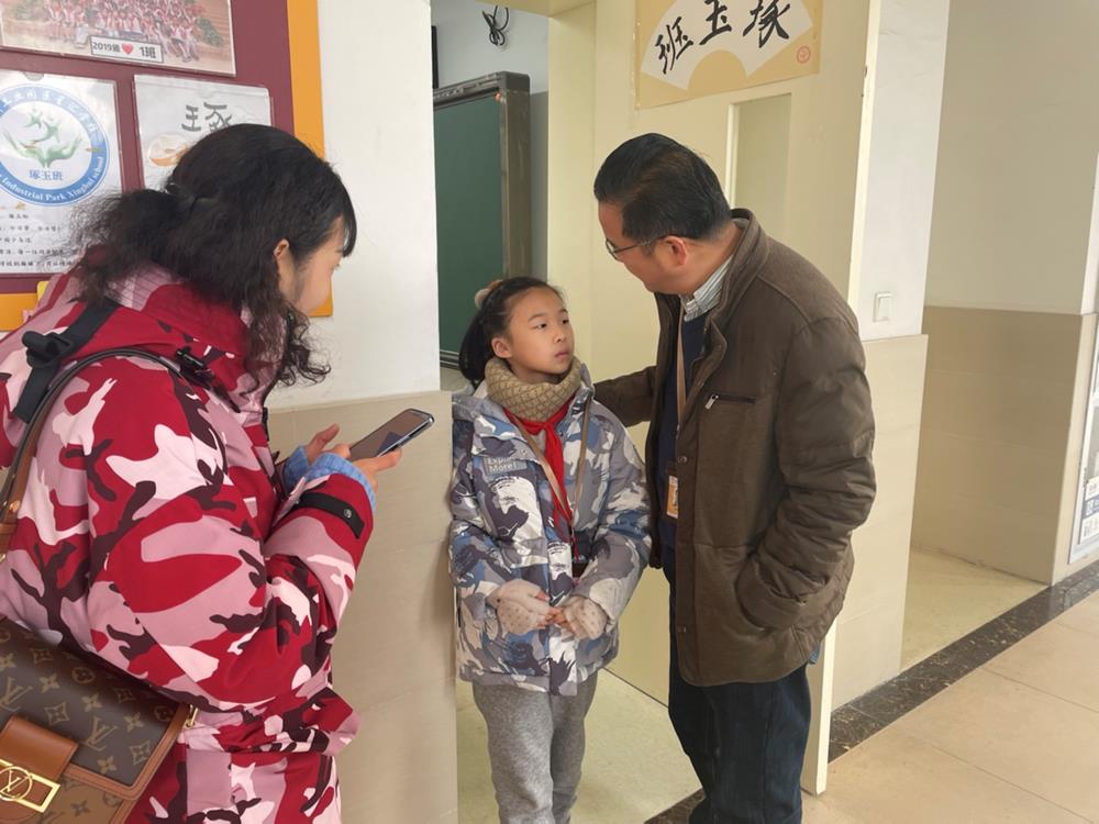 2c4f309fda6245f2b0a454ffd56fa242.jpg 2c4f309fda6245f2b0a454ffd56fa242.jpg