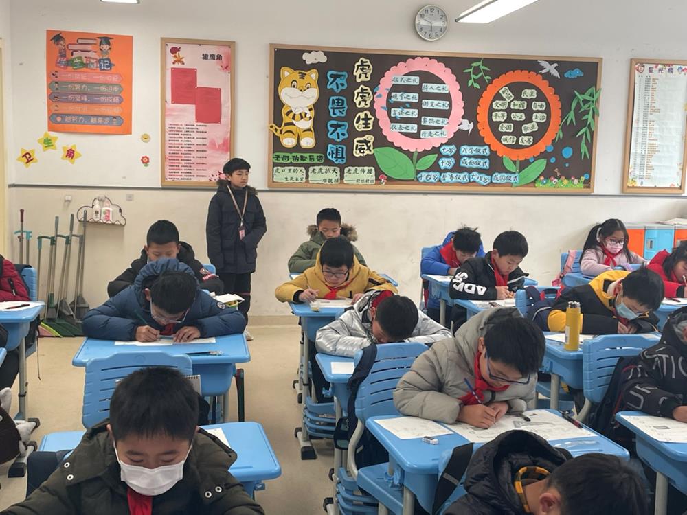 d71532605570460b8069ce232e409ff3.jpg d71532605570460b8069ce232e409ff3.jpg