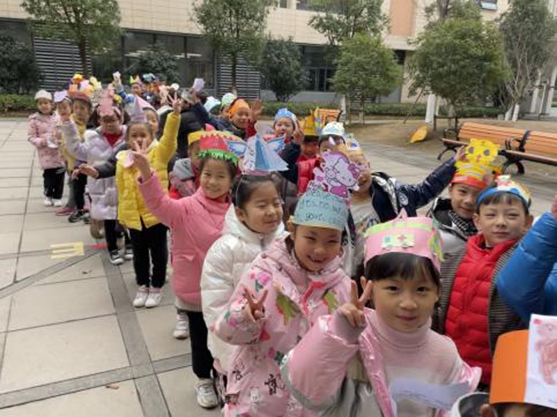 06c4b1a120464f82951806116037fe7c.jpg 06c4b1a120464f82951806116037fe7c.jpg