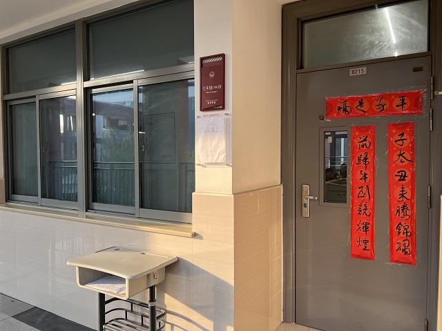 496c2fcaa2d444e3803086e0b19d3375.jpg