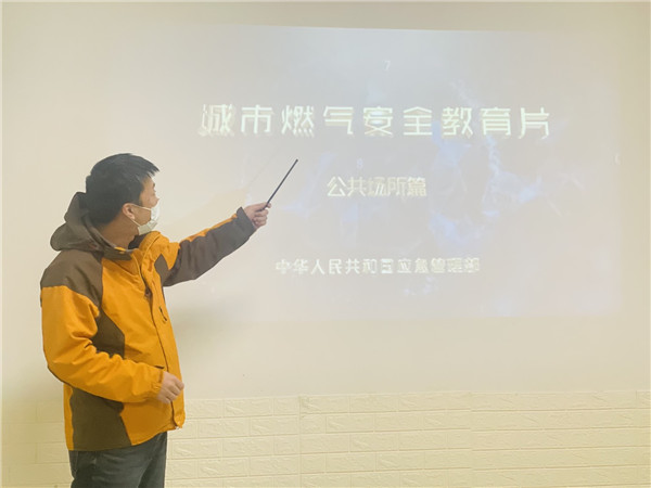 a76a6c93e602474182dac7741e083bde.jpg a76a6c93e602474182dac7741e083bde.jpg